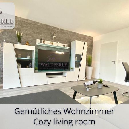 Exklusives 5-Sterne Apartment Waldperle Mit Indoor-Pool, Sauna, Top Lage Und Ausblick In Die Natur, Hunde Willkommen Schonach im Schwarzwald Exterior foto